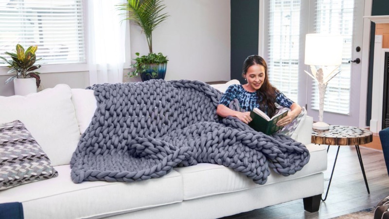 Housewarming gifts - blankets and throws