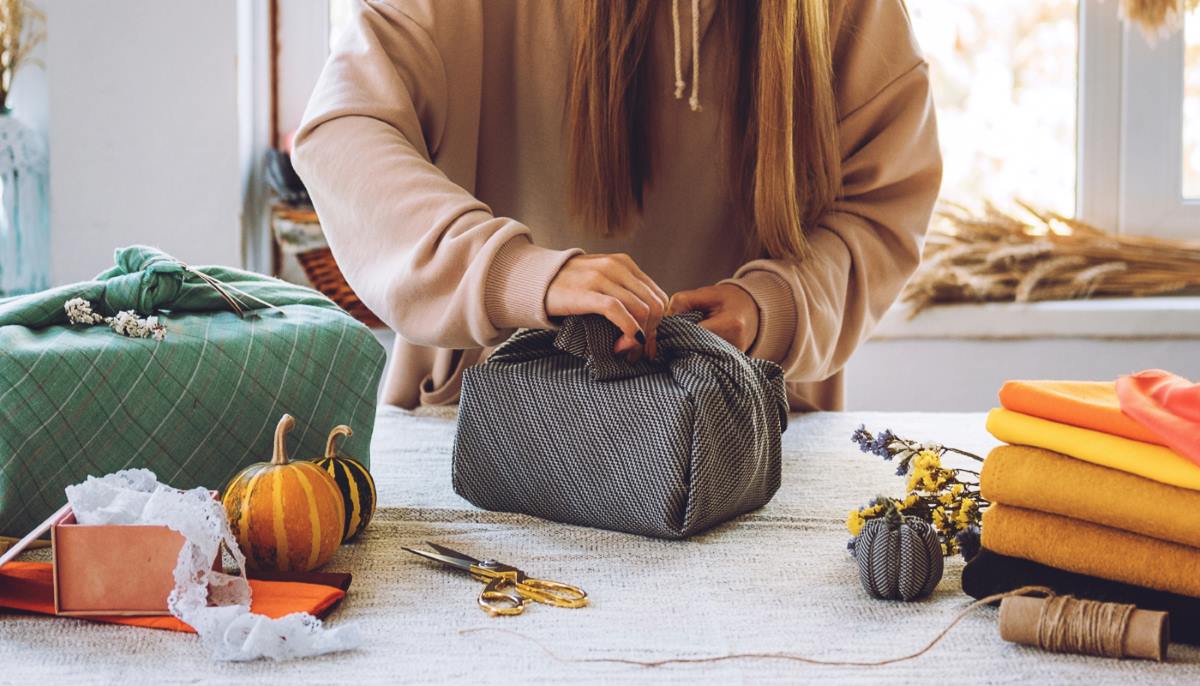 What Are Eco-Friendly Gifts?