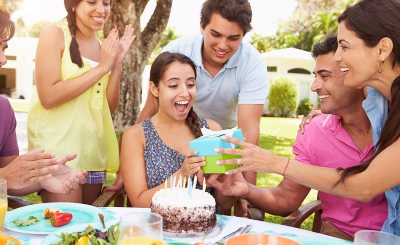 birthday gifts for woemn in their 20s