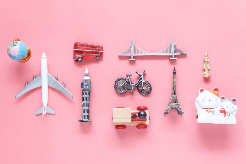 travel birthday gifts for her 20th