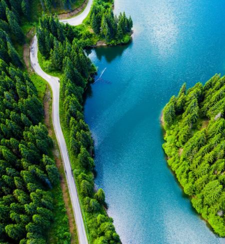 Inspiring Travel Guide: "Unforgettable Journeys: Slow Down and See the World"