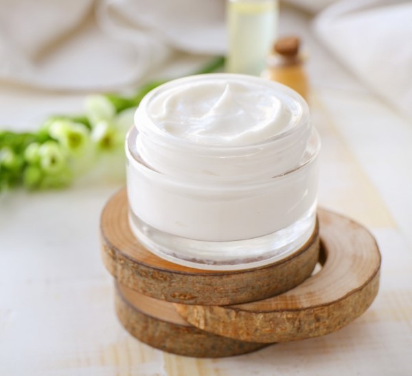 Estée Lauder - Revitalizing Supreme+: A Cream That Gets The Job Done